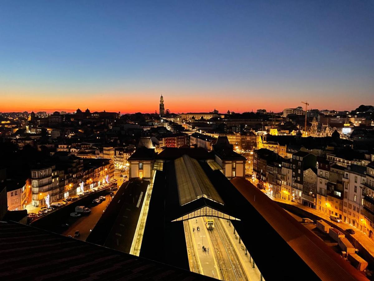 Get A Train And City View Порто Екстериор снимка